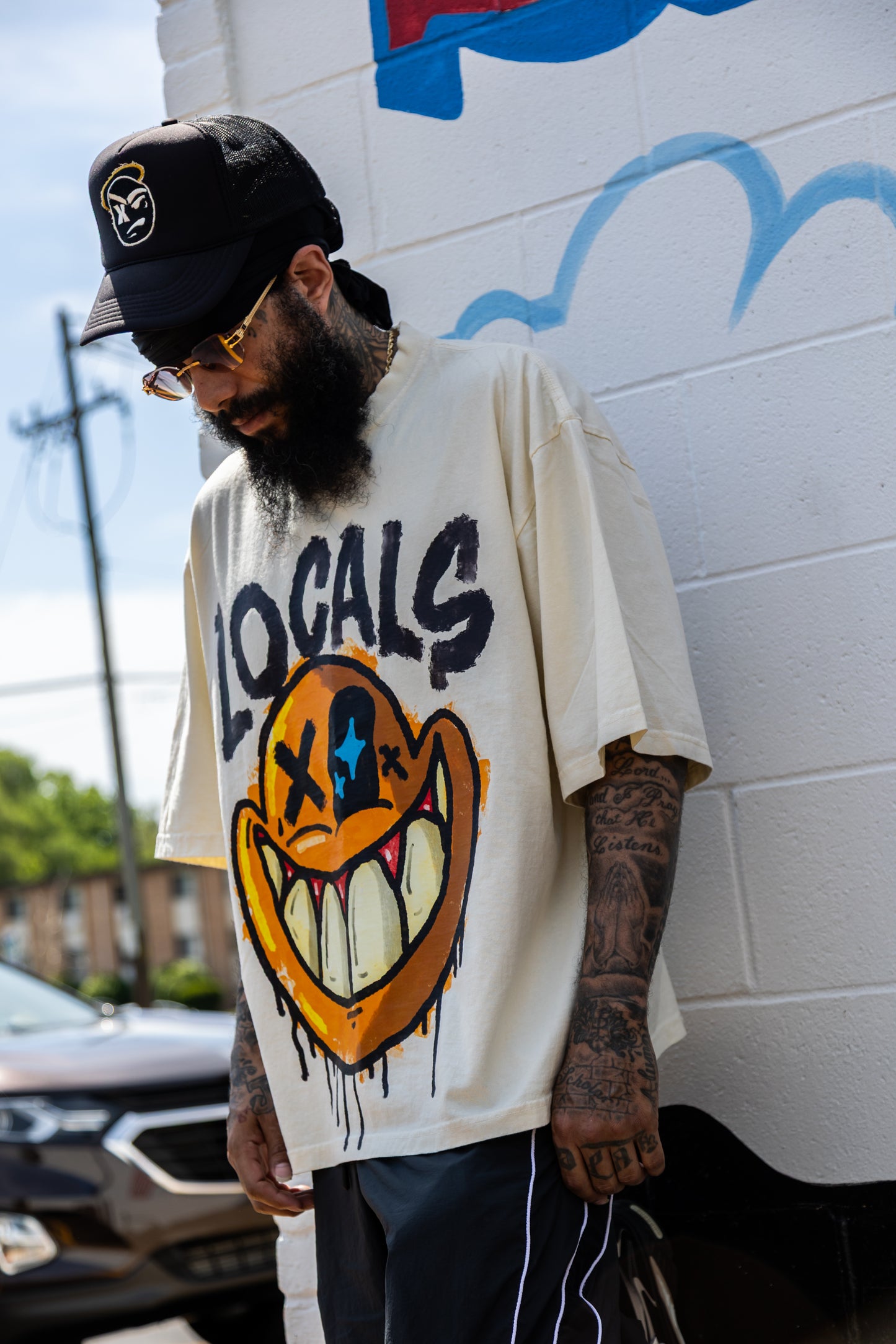No $ No Friend Tee